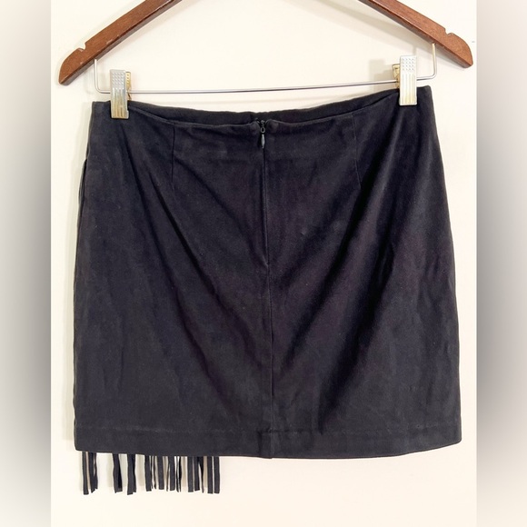 FOREVER 21 One Side Fringe Faux Suede Mini Skirt Cowgirl Western Fall Rodeo S - Picture 5 of 12